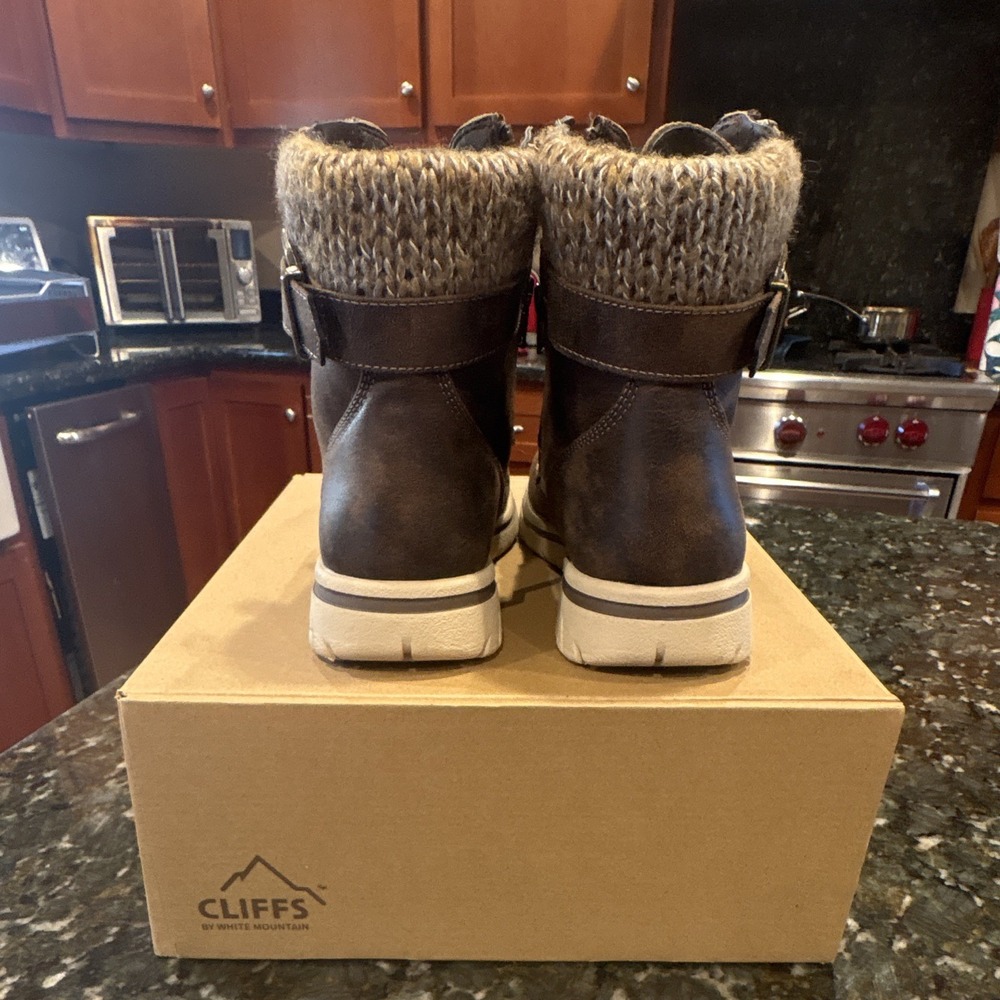 Cliffs by White Mountain Hearty Brown Combat Boots Womens Size7 C32703-249 - Picture 4 of 4